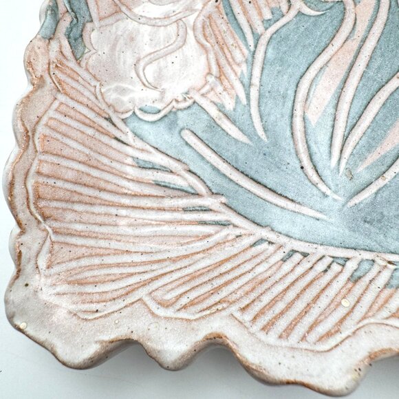 Signed Mcnaughton Handcrafted Ceramic Square Dish Floral Etching Scalloped Edges - Picture 10 of 10